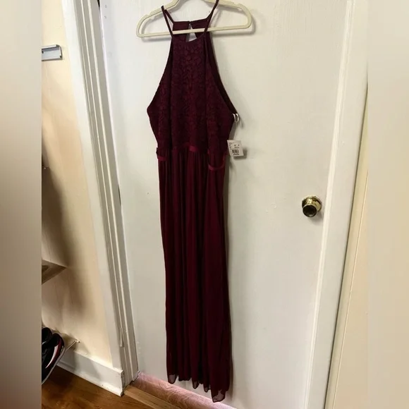 NEW David's Bridal Burgundy Lace Halter Dress Sz 22 Christmas Autumn Holiday - Picture 2 of 7